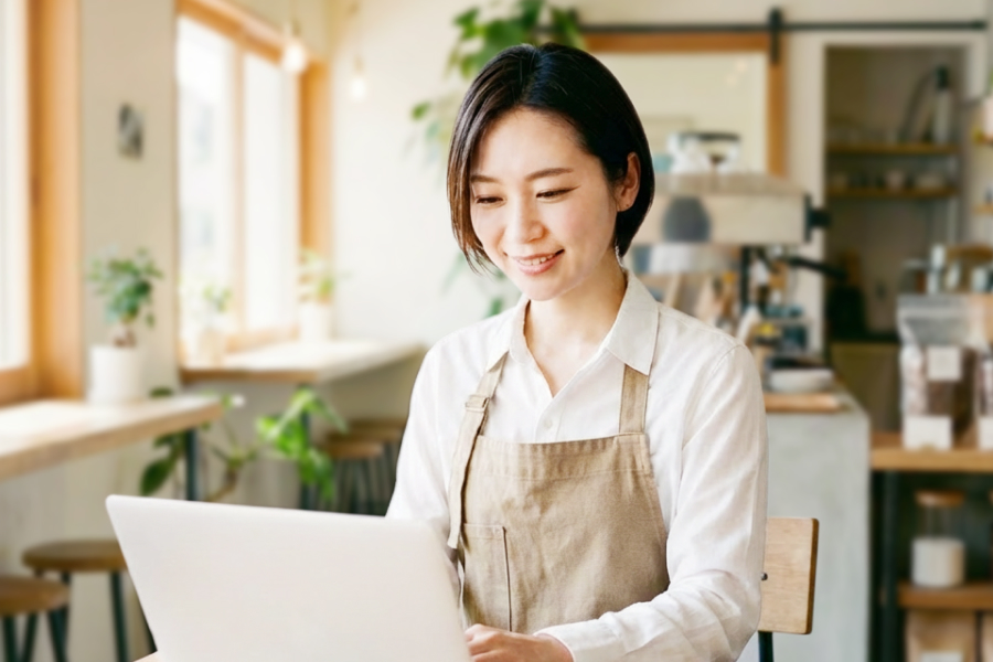 AI suggesting a shift schedule on screen